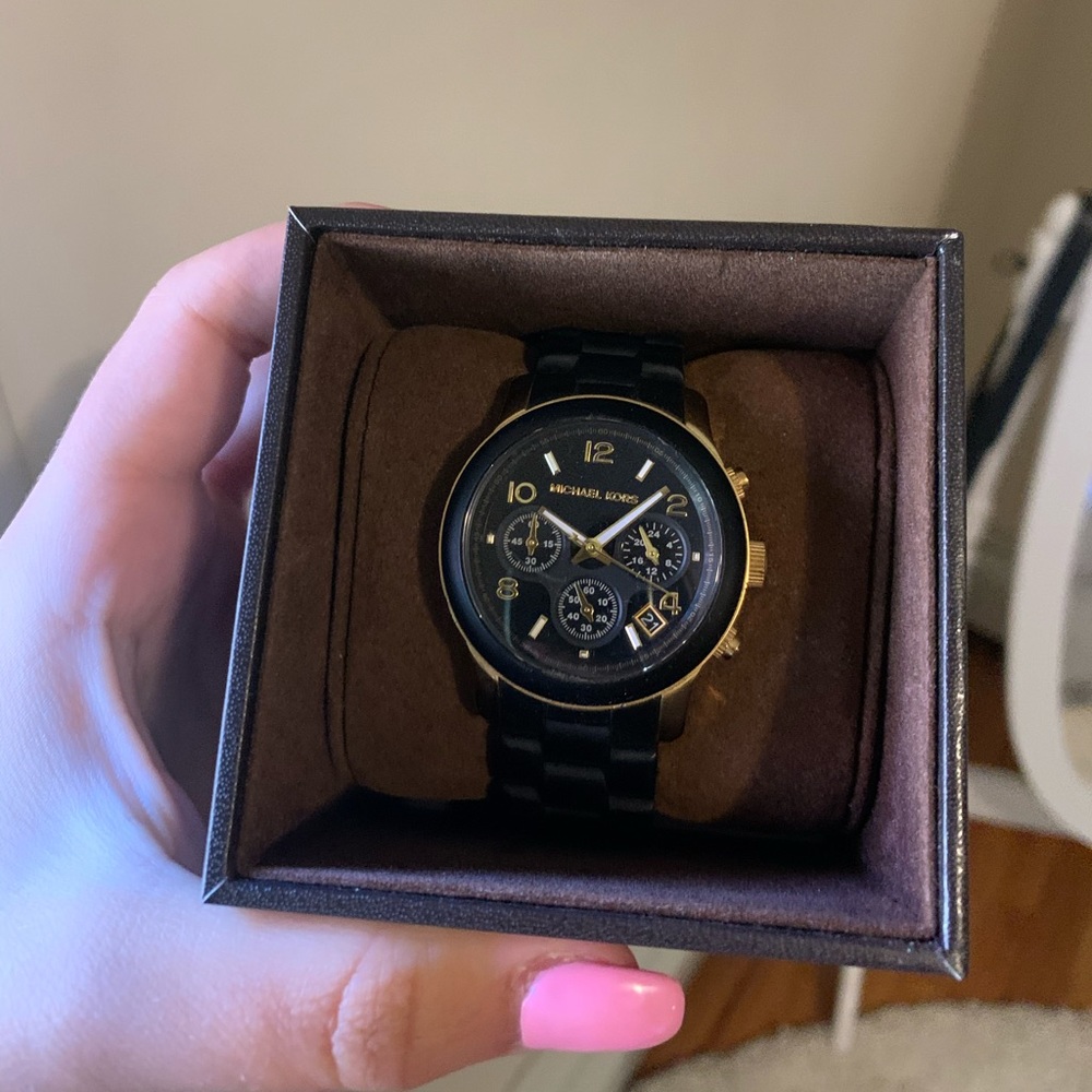 black and gold michael kors watch